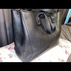 Black H&M tote